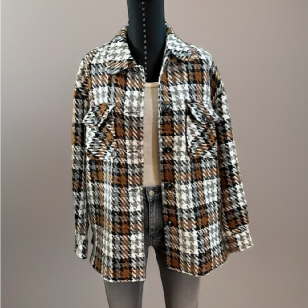 Vero Moda Plaid “Shacket” - Brown and Black